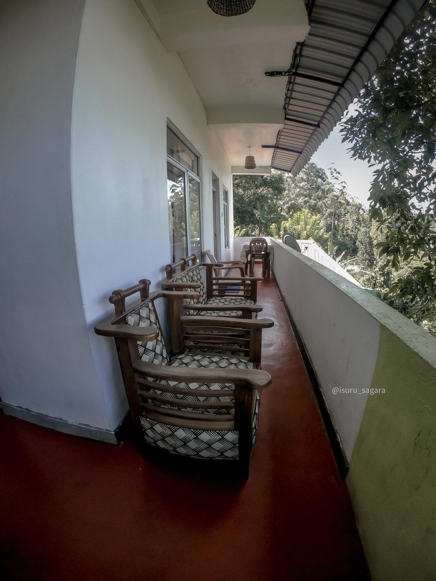 9 Arch View Rest Inn Ella Exterior foto